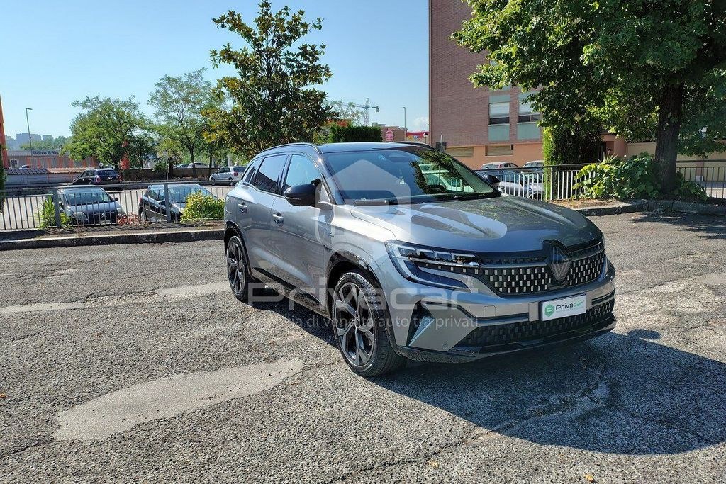 نمای دیگر رنو رنو استرال استرال فول هایبرید E-Tech 200 C