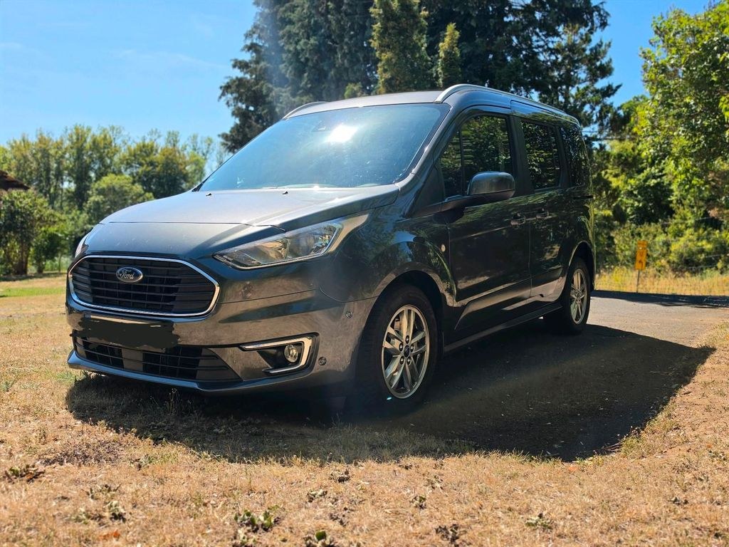 نمای دیگر فورد Tourneo Connect Titanium- Tüv Neu! Ne...