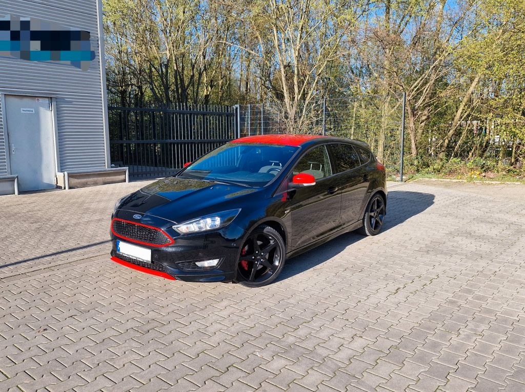 نمای دیگر فورد Focus 1,5 EcoBoost 110kW ST-Line ST-Line