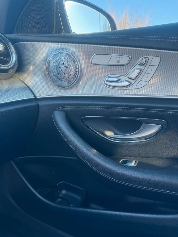 نمای دیگر مرسدس بنز مرسدس بنز e400 AMG Line 19 e43 Optik Pa...