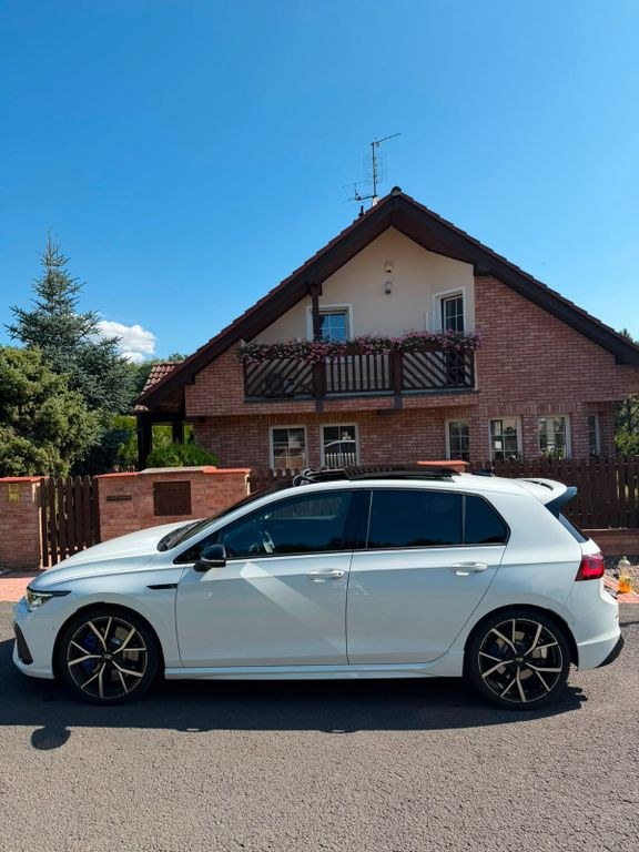 نمای دیگر فولکس واگن گلف 2.0 TSI OPF DSG 4MOTION R "پرفورمنس" R