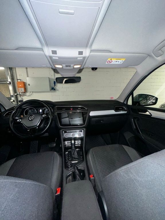 نمای دیگر فولکس واگن تیگوان کامفورت لاین چهار چرخ محرک 2.0 TDI SCR O...