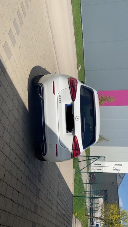 نمای دیگر مرسدس بنز A 220 DCT -