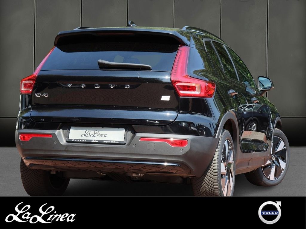 نمای دیگر ولوو XC40 پلاس تک موتور ریشارژ تمام الکتریکی 2W
