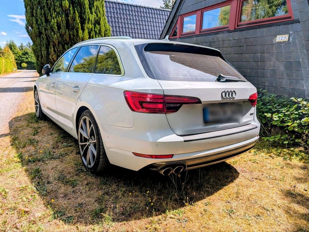 نمای دیگر آئودی A4 3,0 TDI 320 PS TÜV نو مگا تجهیزات...
