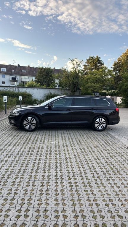 فولکس واگن پاسات 2.0 TDI / AHK / TÜV 08/2027 LED/...