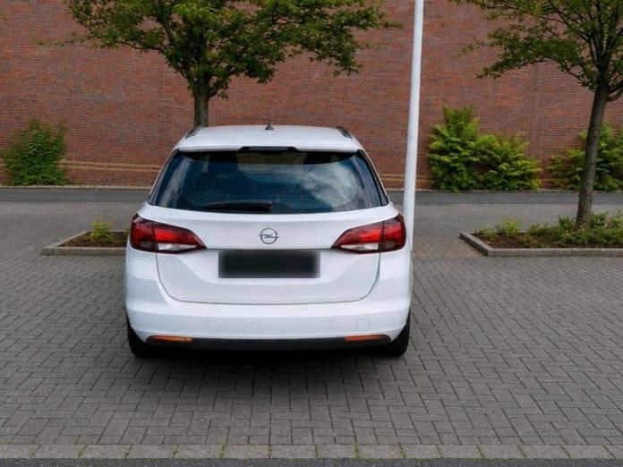 نمای دیگر Opel Astra K 8 fach bereift Sommer und Winter