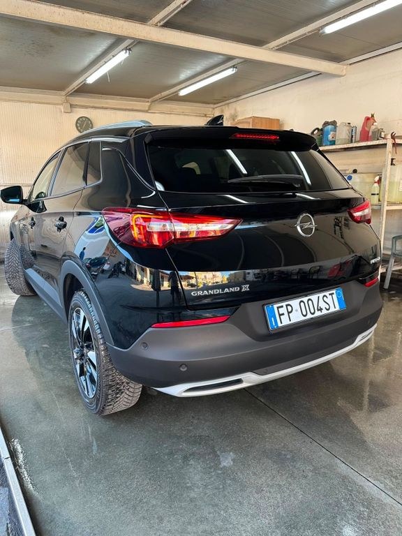 نمای دیگر Opel Grandland X 1.6 diesel Ecotec Start&Stop au