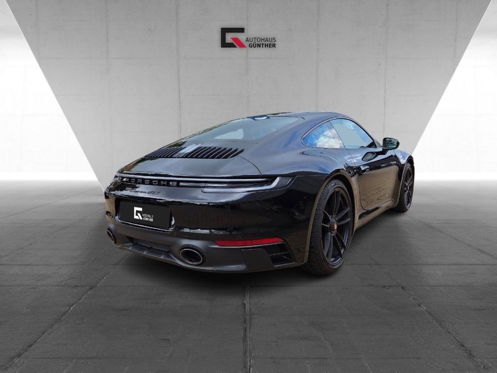 نمای دیگر پورشه 992 GTS 3.0 Coupe Chrono Sportabgas Schiebedach