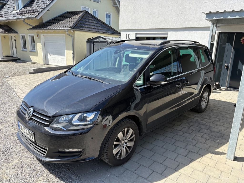 نمای دیگر فولکس واگن شاران 2.0 TDI SCR 130kW DSG 4MOT یونایتد یونایتد