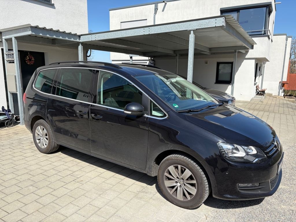 نمای دیگر فولکس واگن شاران 2.0 TDI SCR 130kW DSG 4MOT یونایتد یونایتد