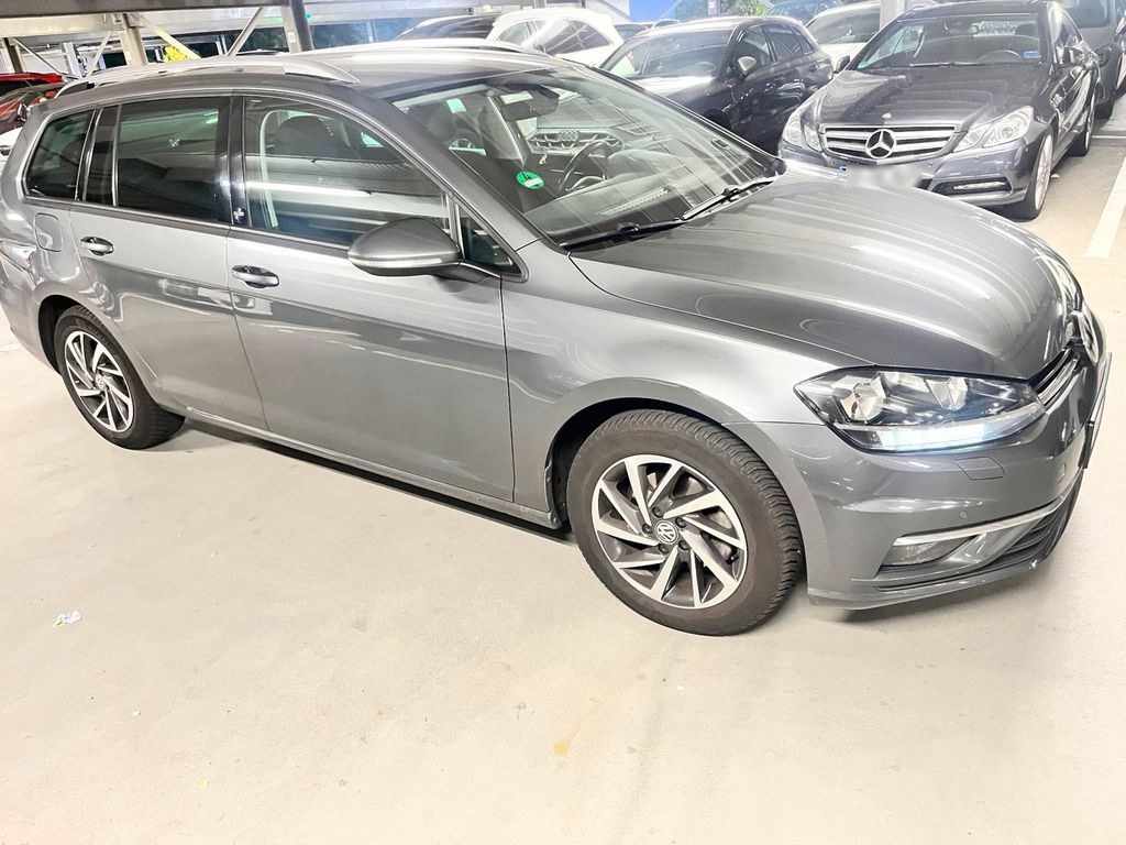 نمای دیگر فولکس واگن VW Golf VII Variant 1.0 TSI 110 PS ( Sound)