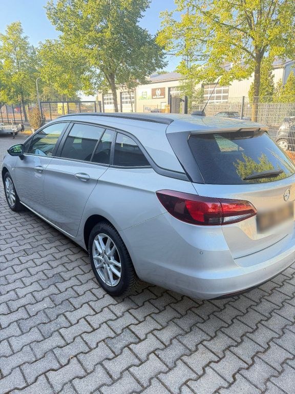 نمای دیگر Opel Astra 1.5D, 2022, Automatik LED Schec...