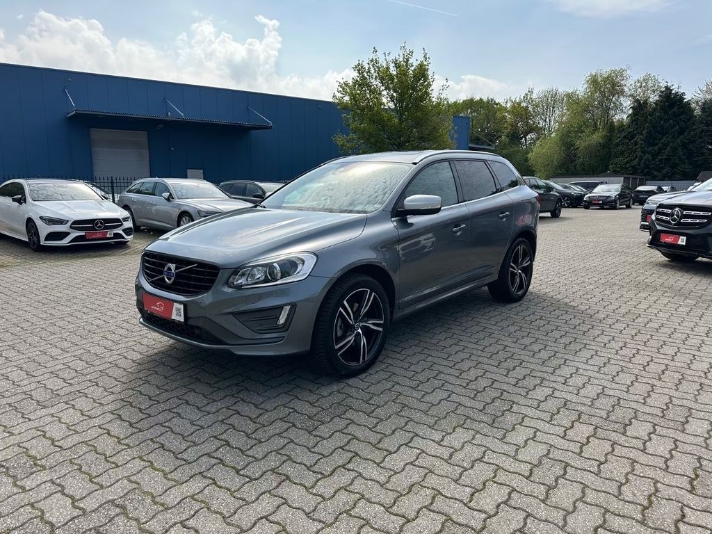 ولوو XC60 2.0 D3 اتوماتیک آر-دیزاین AHK پانوراما ناوی بی-زنون
