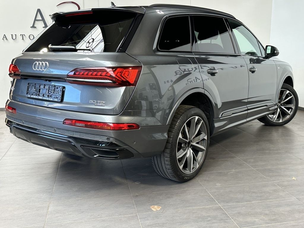 نمای دیگر آئودی Q7 50 TDI S-Line بلک 7 نفره ناوی+ماتریکس+بکسل