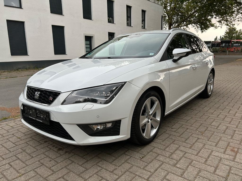 نمای دیگر سیت لئون ST 1.4 TSI ACT 110kW Start&Stop FR FR