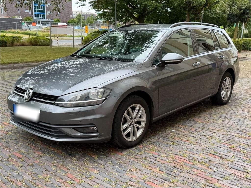 فولکس واگن گلف 7 واریانت 1,6 TDI - TÜV جدید تا 08/28