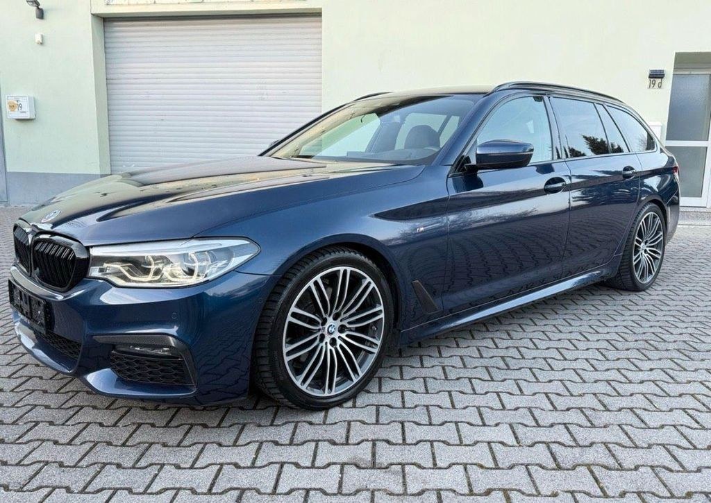 نمای دیگر بی ام و 520 d تورینگ M اسپورت | کم (ST/KW) & B...