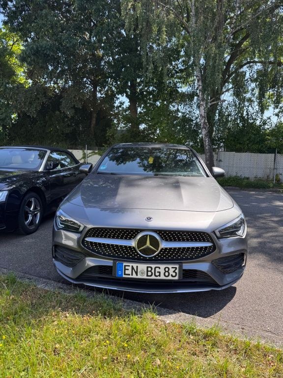 مرسدس بنز CLA 220 شوتینگ بریک *AMG-لاین*