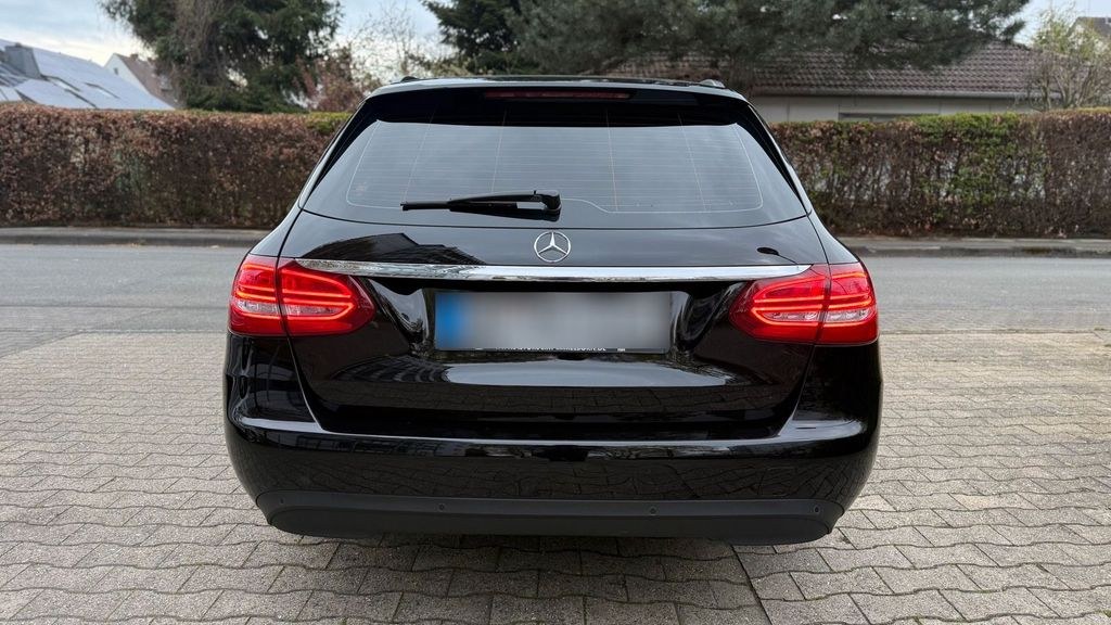 نمای دیگر مرسدس بنز مرسدس بنز C220 CDI تی مدل کومبی