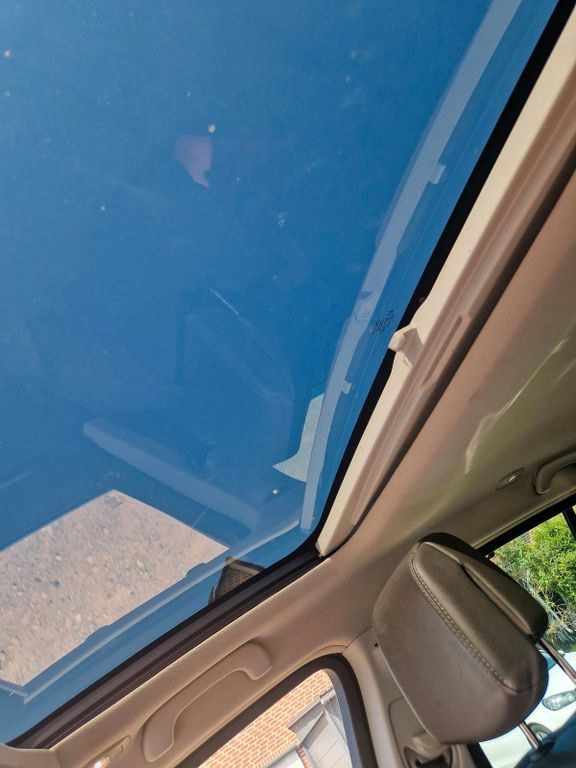 نمای دیگر رنو اسپیس 1.6dCe 160PS اتوماتیک ۷ صندلی