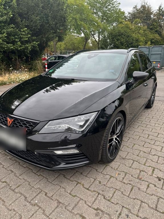 نمای دیگر سیات سیات لئون کوپرا 300st 4drive