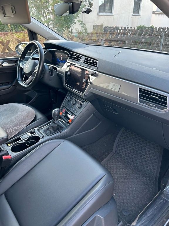 نمای دیگر فولکس واگن توران 2.0 TDI SCR (تاکسی/کرایه)