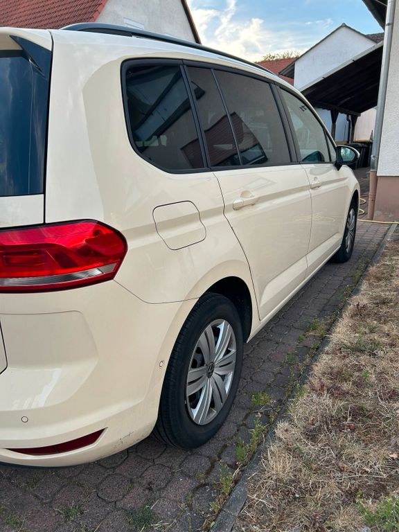 نمای دیگر فولکس واگن توران 2.0 TDI SCR (تاکسی/کرایه)
