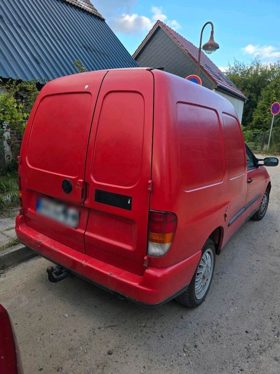 نمای دیگر فولکس واگن VW کدی 9kv 1,9l sdi