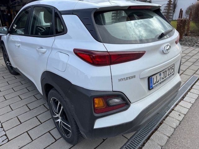 نمای دیگر هیوندای کونا 1.6 T-GDI ترند DCT 2WD ترند