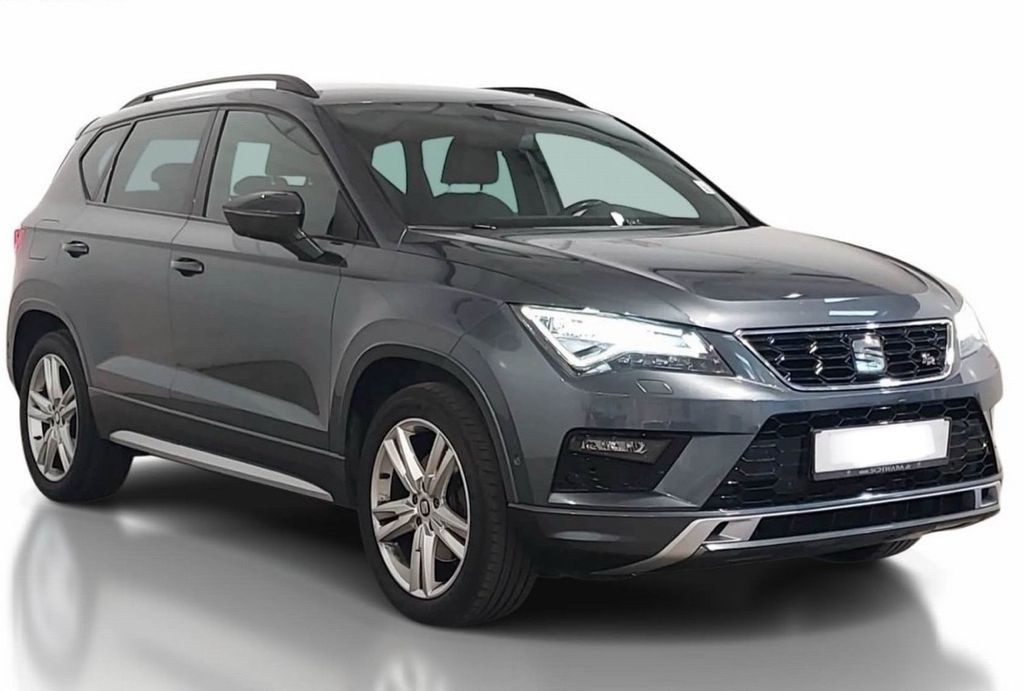 نمای دیگر سیات آتکا FR 4Drive اتوماتیک. ناوی. AHK. ACC. LED. دوربین