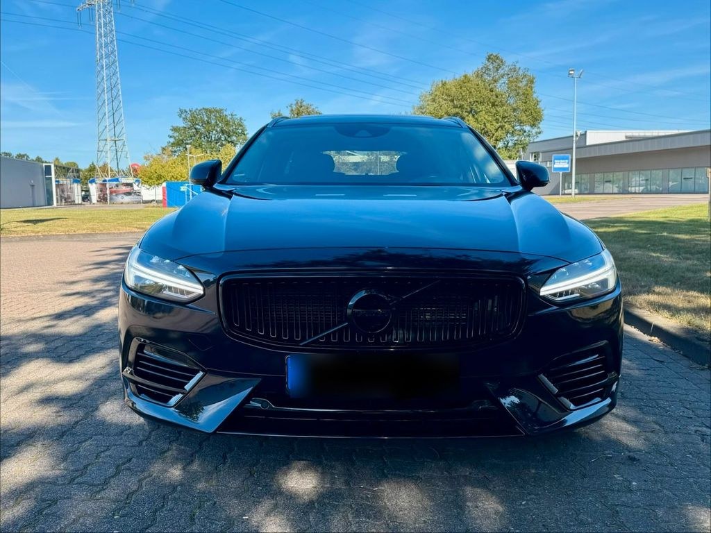 ولوو v90 D4