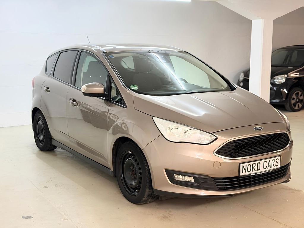 نمای دیگر فورد C-Max 125 اسب بخار *ناوبری *کروز کنترل *گرمکن صندلی *PDC *۸ حالته