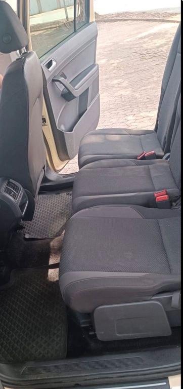 نمای دیگر فولکس واگن Toran Taxi