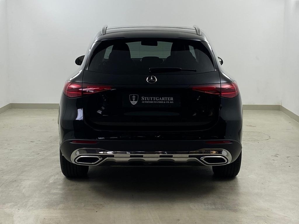 نمای دیگر مرسدس بنز GLC 200 4Matic آوانگارد دیسترونیک چرم MBUX