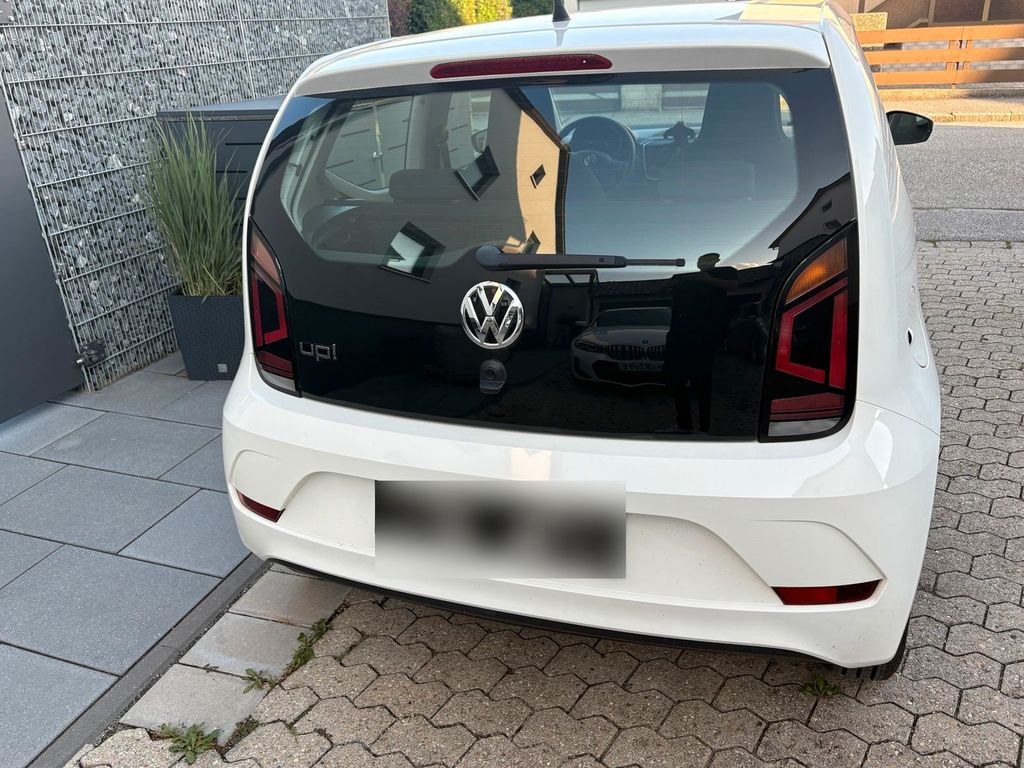 نمای دیگر فولکس واگن VW up! Baujahr 2017