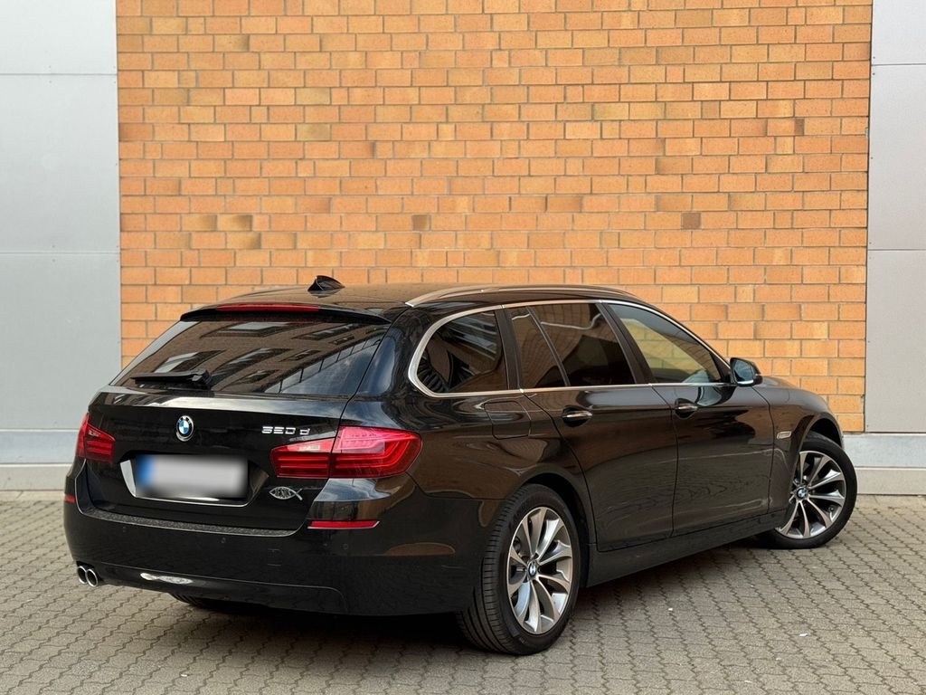 نمای دیگر بی ام و 520d تورینگ 190 PS اتوماتیک Le...
