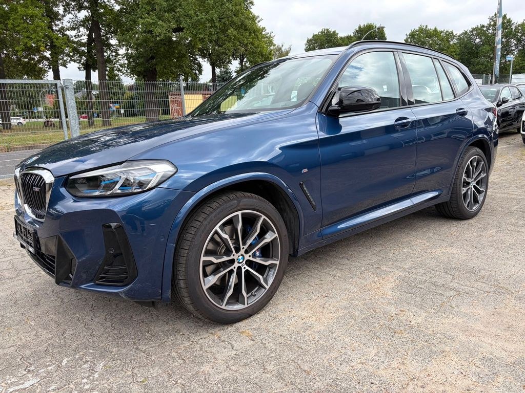 نمای دیگر بی ام و X3 M40i 265KW