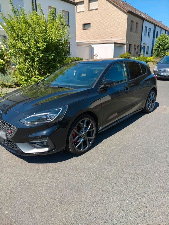 فورد فوکوس ST MK4 10/2020