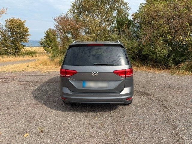 نمای دیگر فولکس واگن-توران SUV