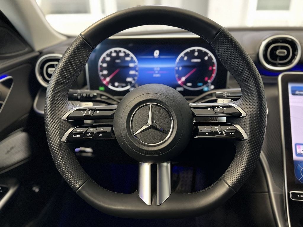 نمای دیگر مرسدس بنز C 300 d T AMG دیجیتال لایت+دستیار+پکیج زمستانی