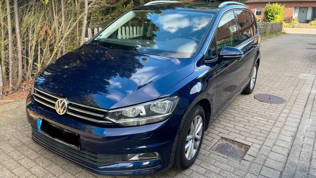 نمای دیگر فولکس واگن توران 2.0 TDI, 190.000km