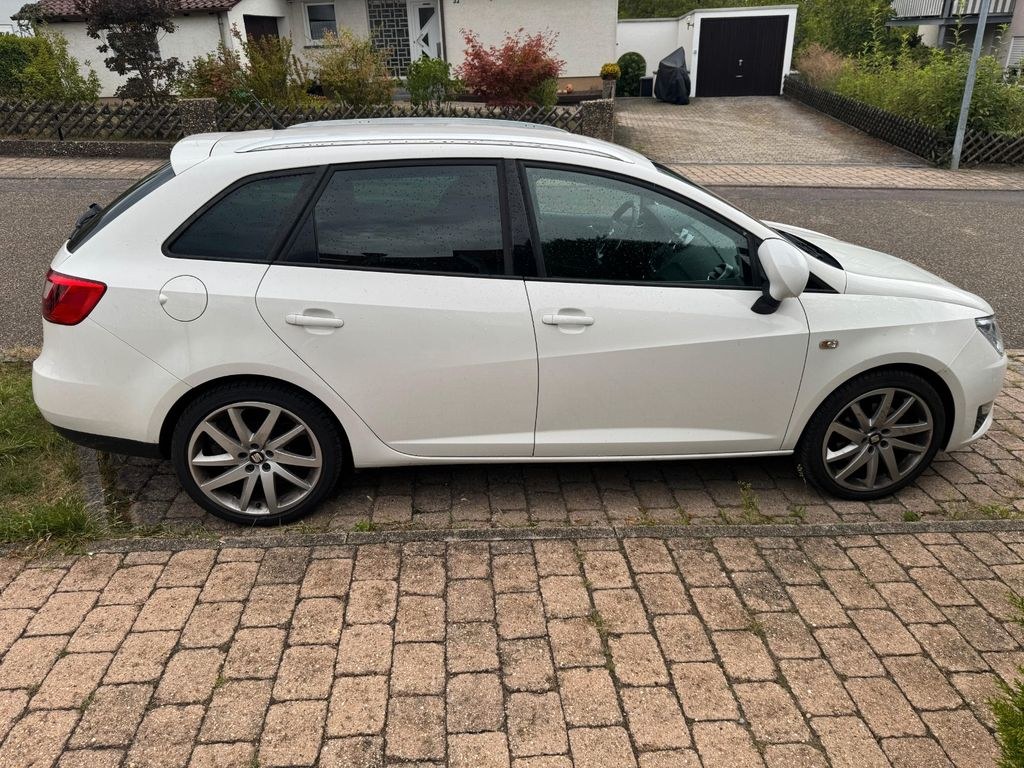 نمای دیگر سیات ایبیزا 1.4 TSI ACT Start&Stop 110kW FR ST FR
