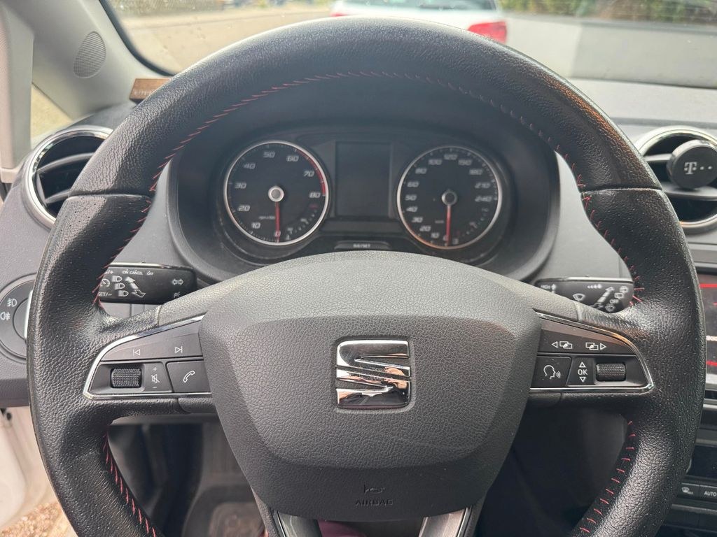نمای دیگر سیات ایبیزا 1.4 TSI ACT Start&Stop 110kW FR ST FR