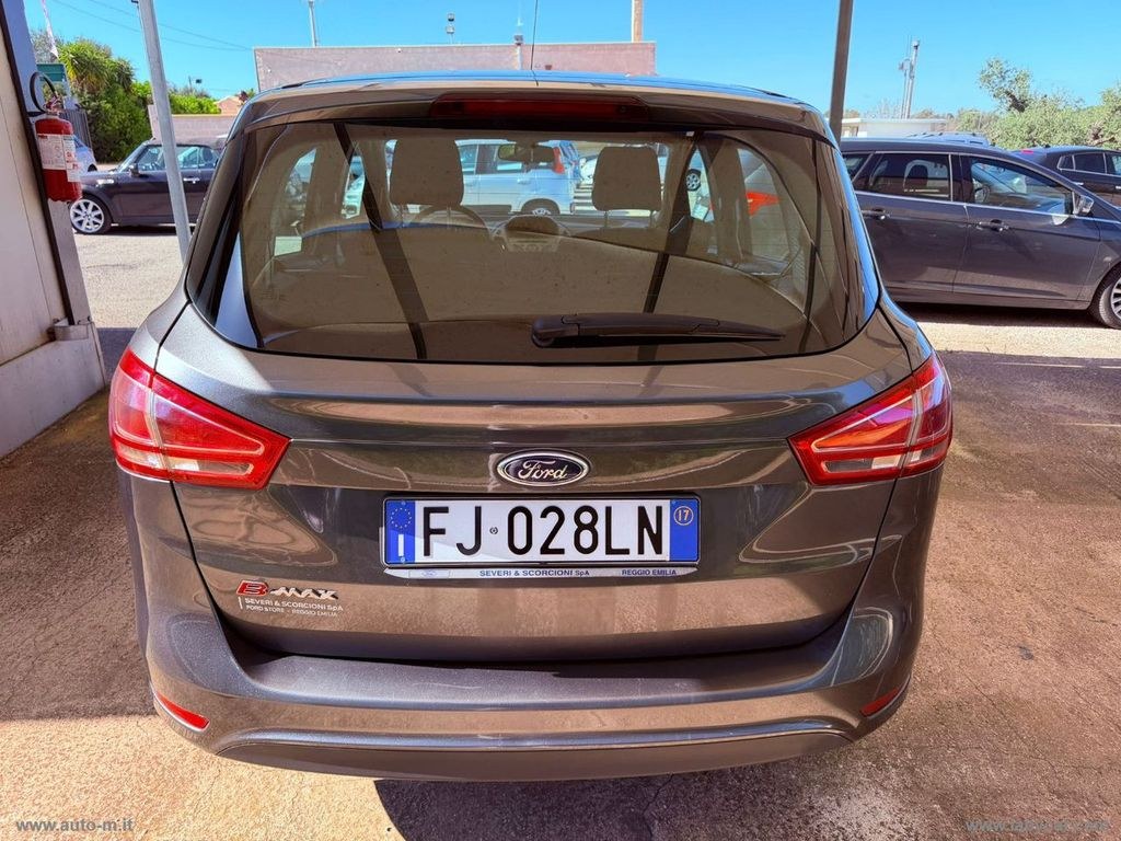 نمای دیگر فورد فورد B-Max 1.4 90 CV GPL تیتانیوم