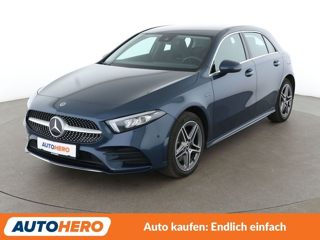 مرسدس بنز A 250e AMG Line اتوماتیک*NAVI*VC*TEMPO*CAM*PDC*SHZ*