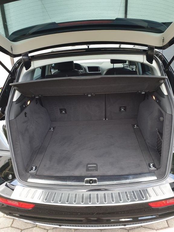 نمای دیگر آئودی Q5 2,0 TDI کواترو اتوماتیک S-Line