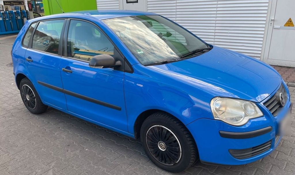 فولکس واگن فولکس واگن پولو 9N 1.2 بنزین 64 PS 195.000 km...