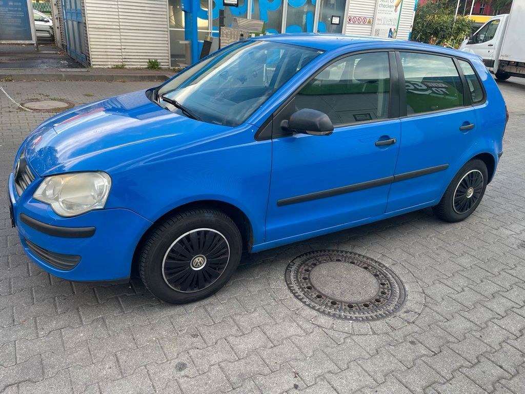 نمای دیگر فولکس واگن فولکس واگن پولو 9N 1.2 بنزین 64 PS 195.000 km...