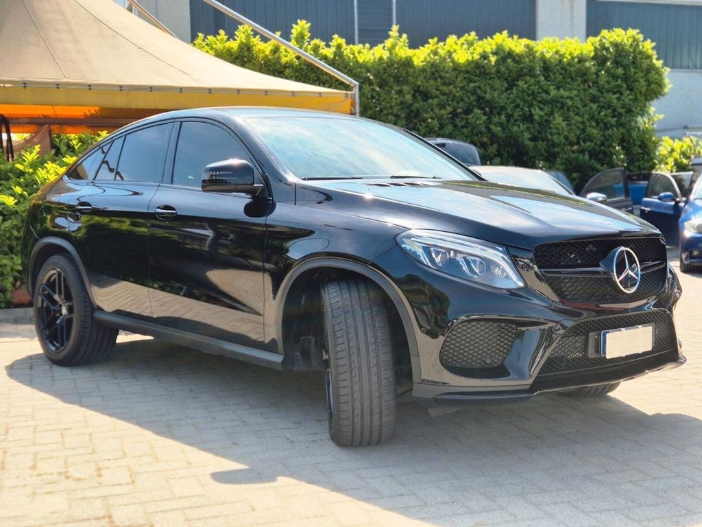 نمای دیگر مرسدس بنز GLE 350 d 4Matic کوپه پریمیوم
